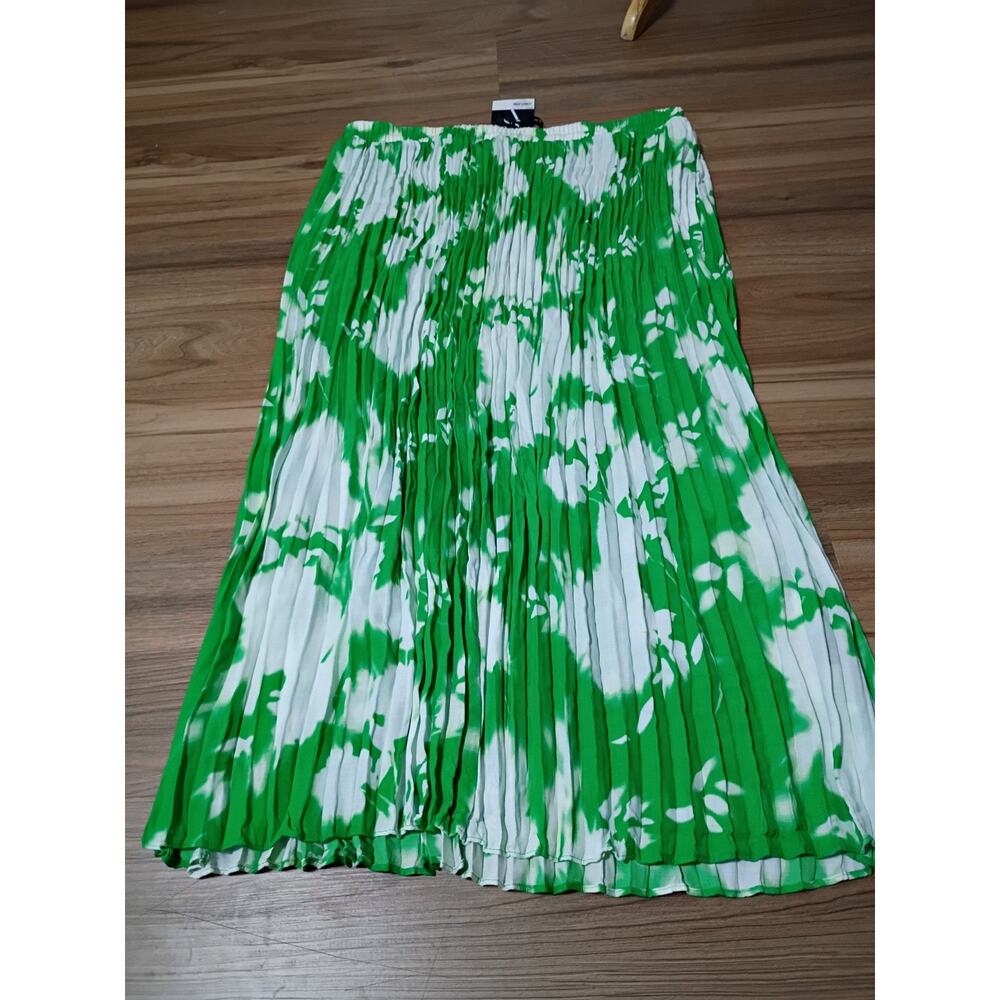 Simply Vera Vera Wang Green White Floral Pleated Midi Skirt Size XL NWT